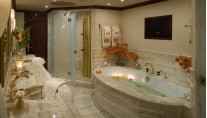 CASINO ROYALE -  Master Bath